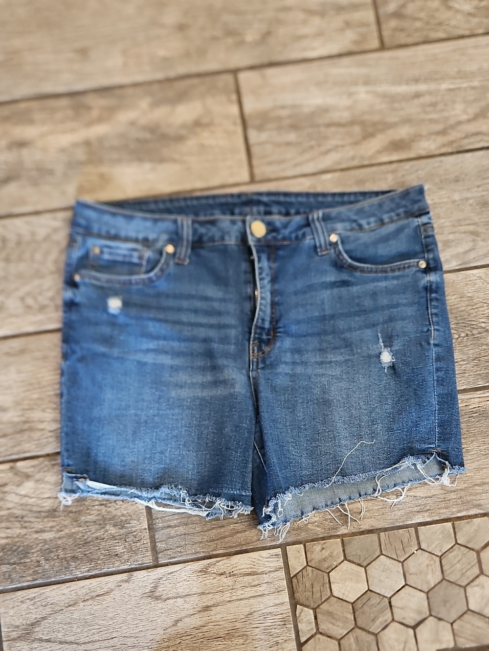 Seven7 Women's Blue Distressed Denim Shorts